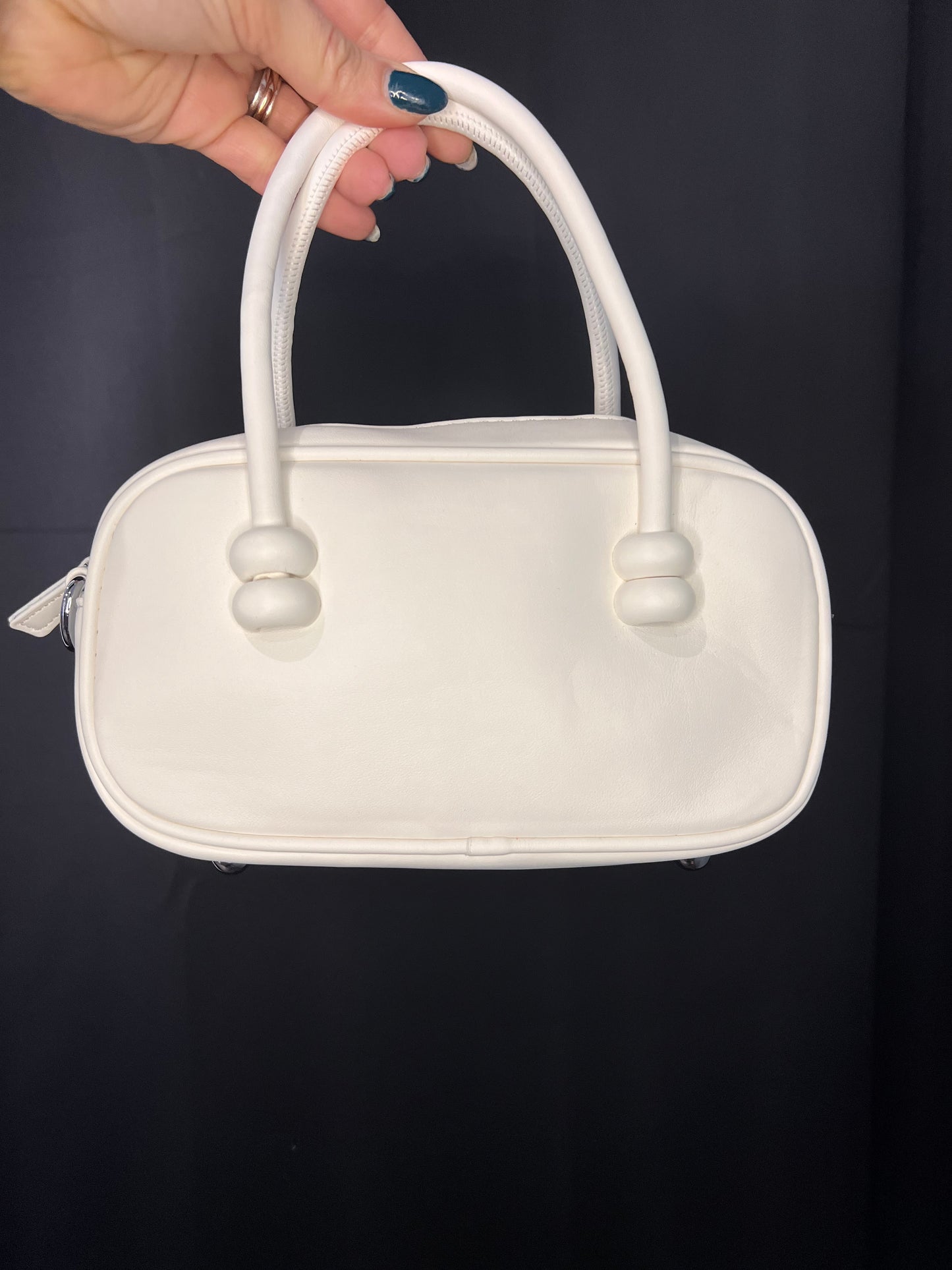 BORSA KIM