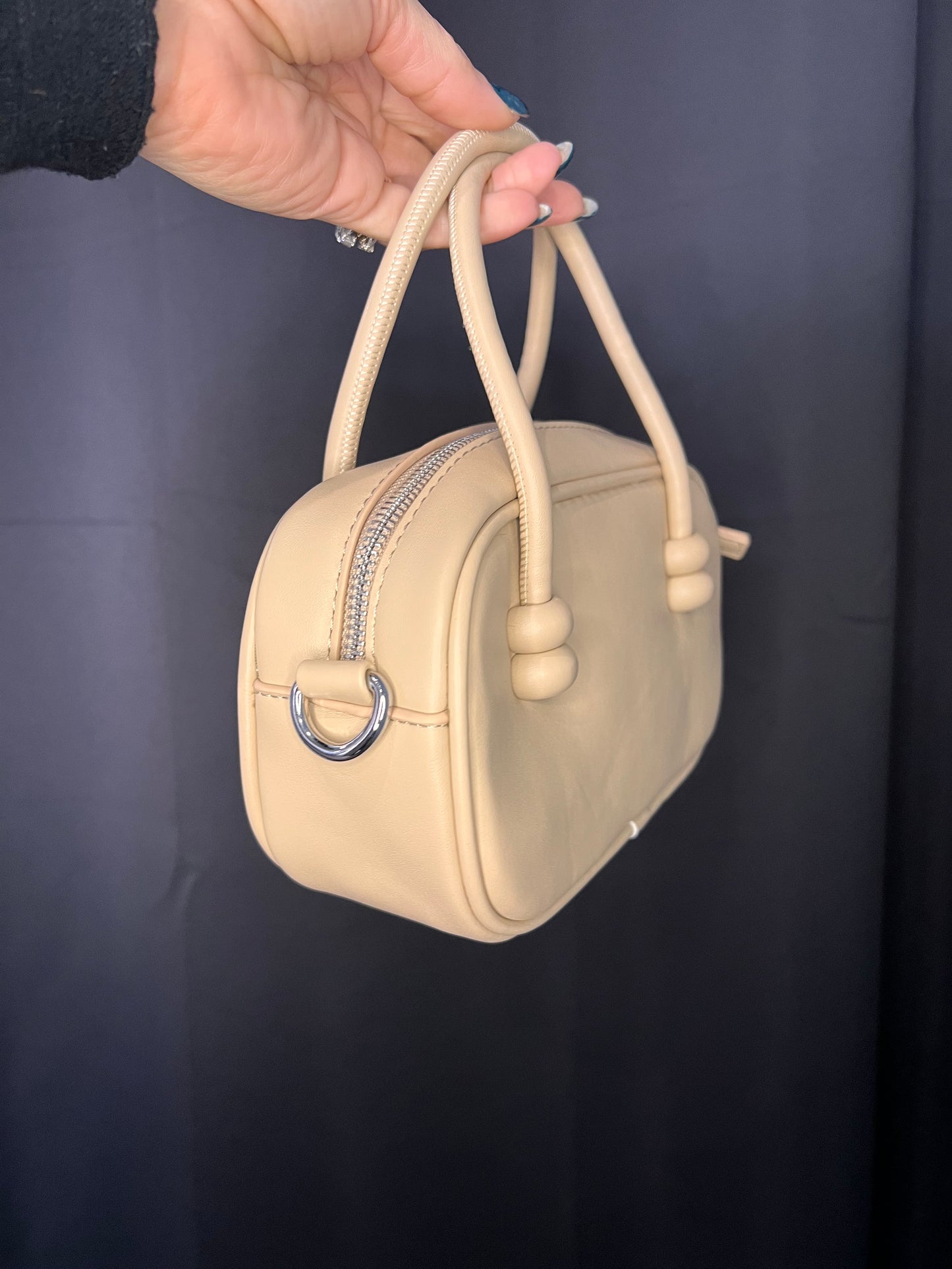 BORSA KIM