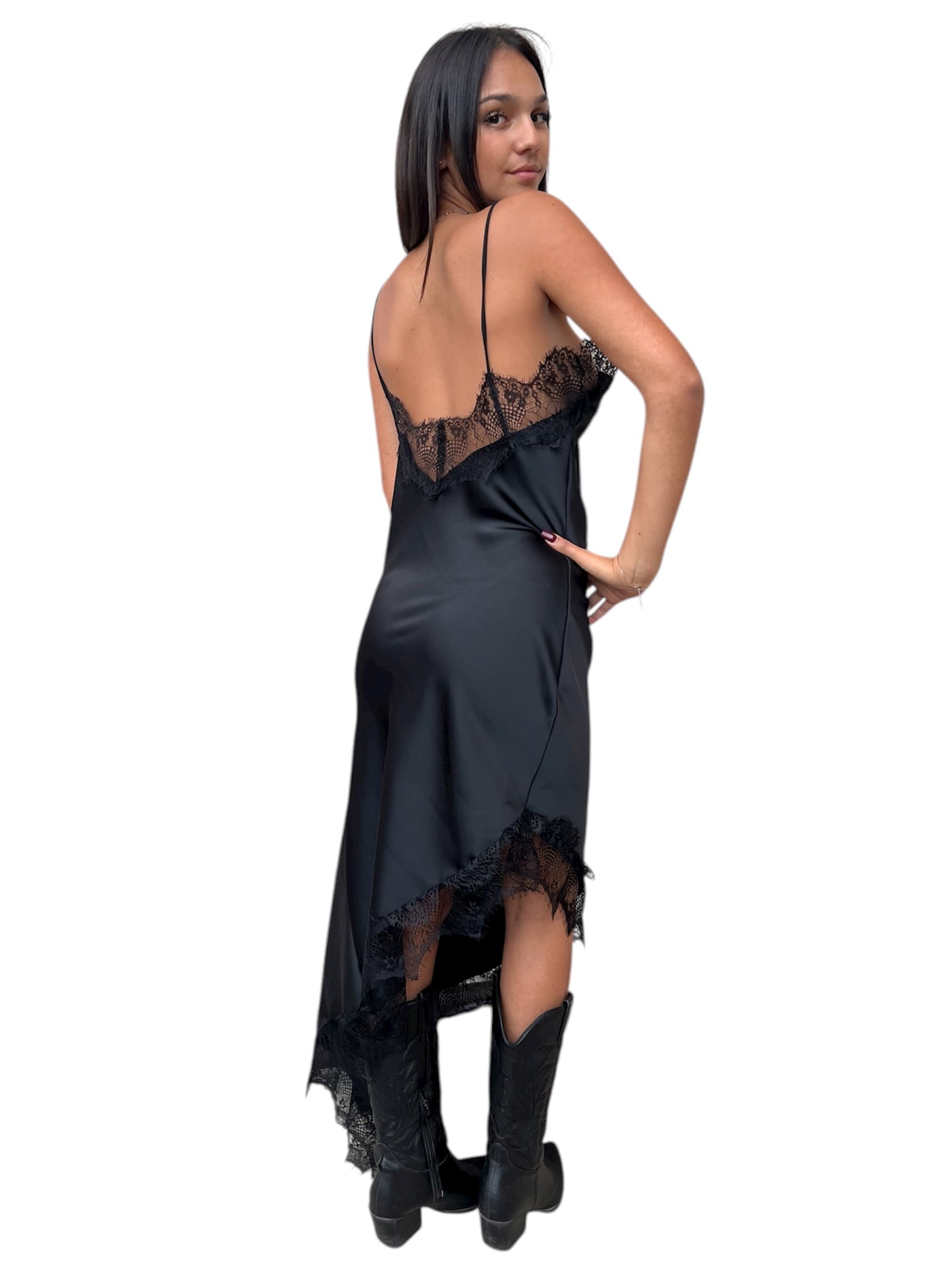 ABITO ASIMMETRICO PIZZO